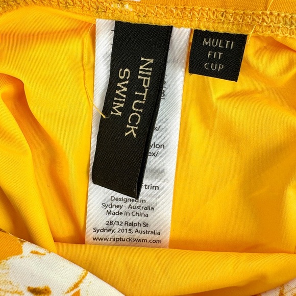 NipTuck Swim One Pice Swimsuit Yellow Floral Size 6 - Picture 6 of 11